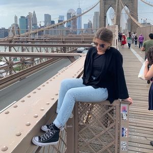 Meet your Posher, Nina